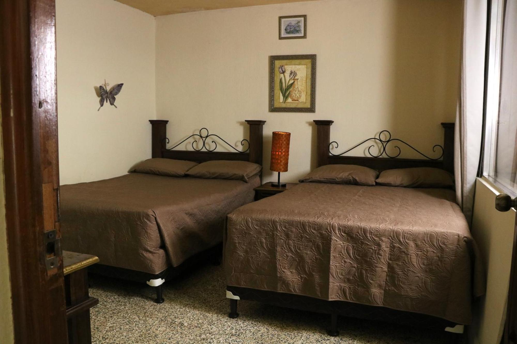גואטמלה Hostal Los Volcanes מראה חיצוני תמונה