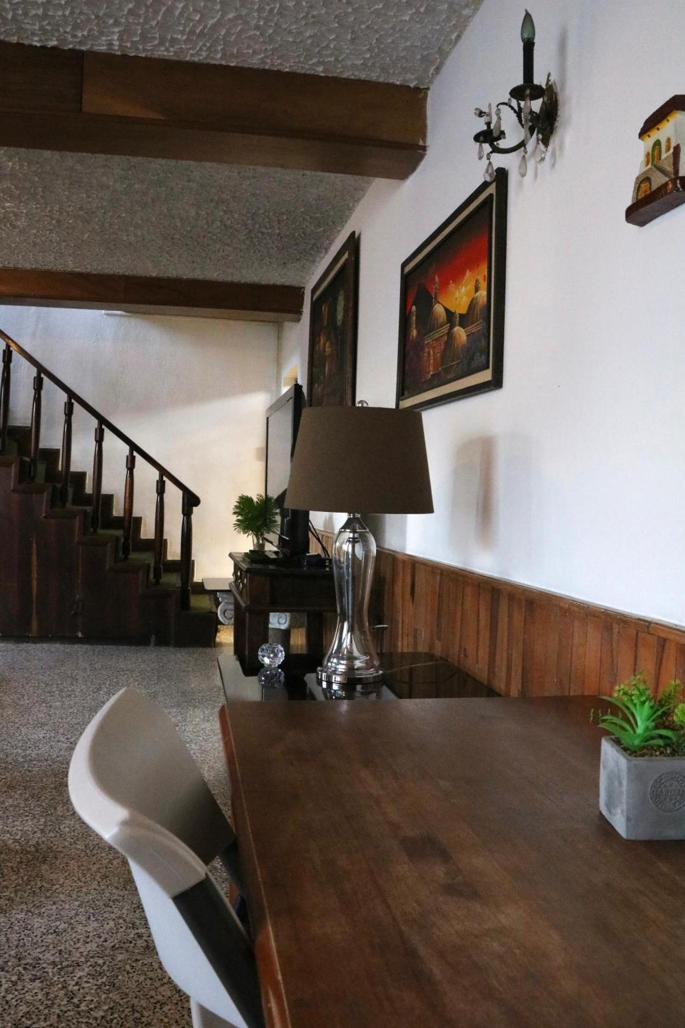 גואטמלה Hostal Los Volcanes מראה חיצוני תמונה