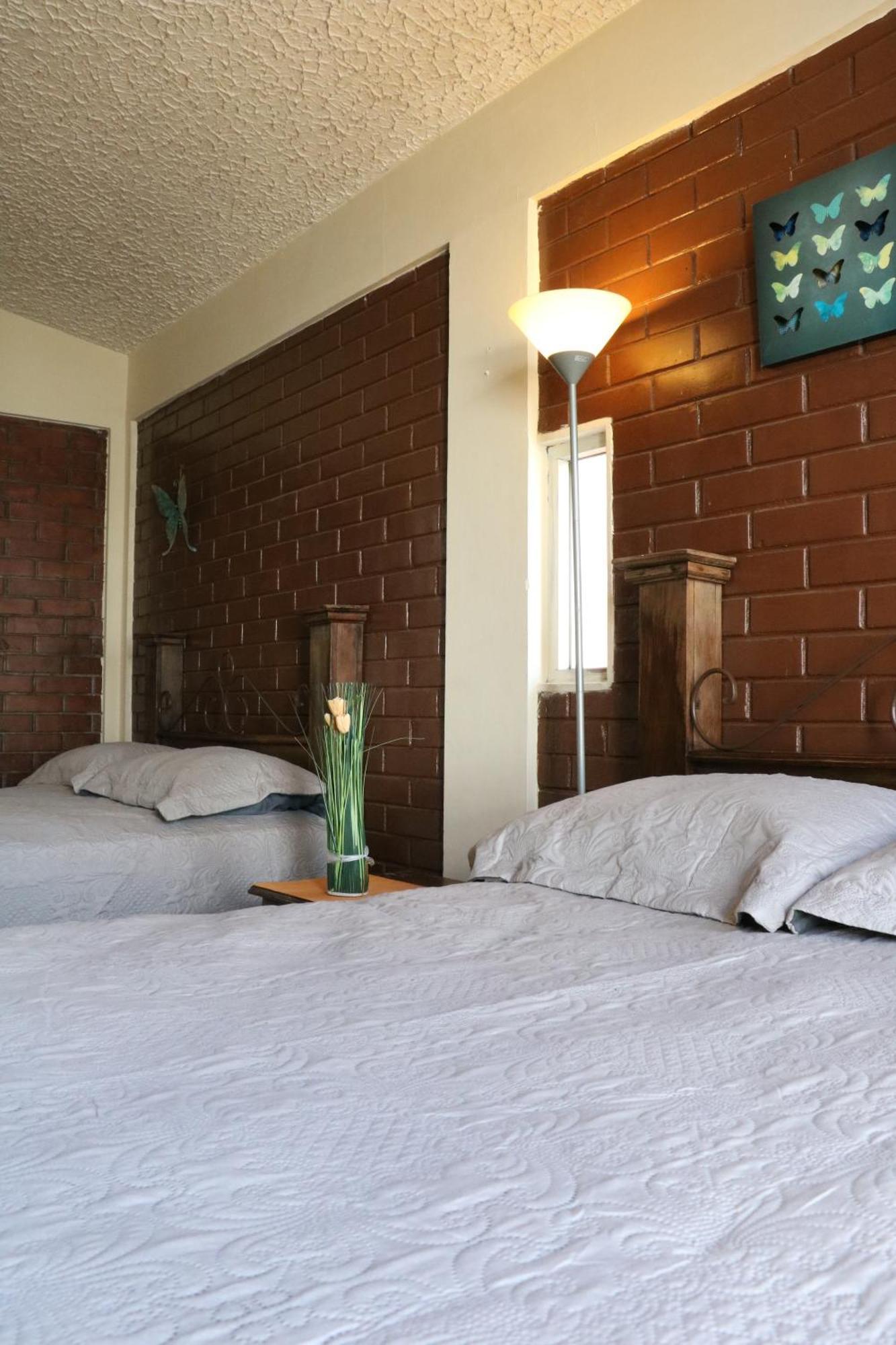 גואטמלה Hostal Los Volcanes מראה חיצוני תמונה