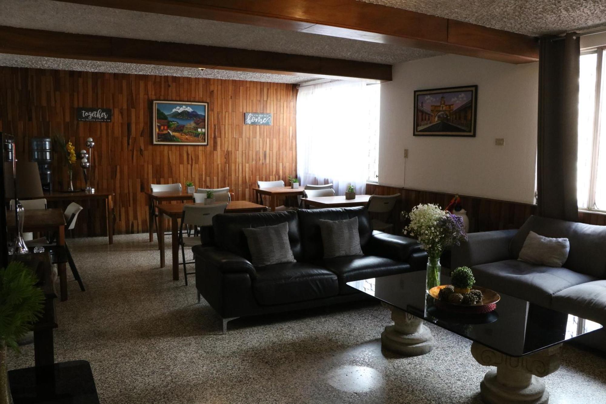 גואטמלה Hostal Los Volcanes מראה חיצוני תמונה
